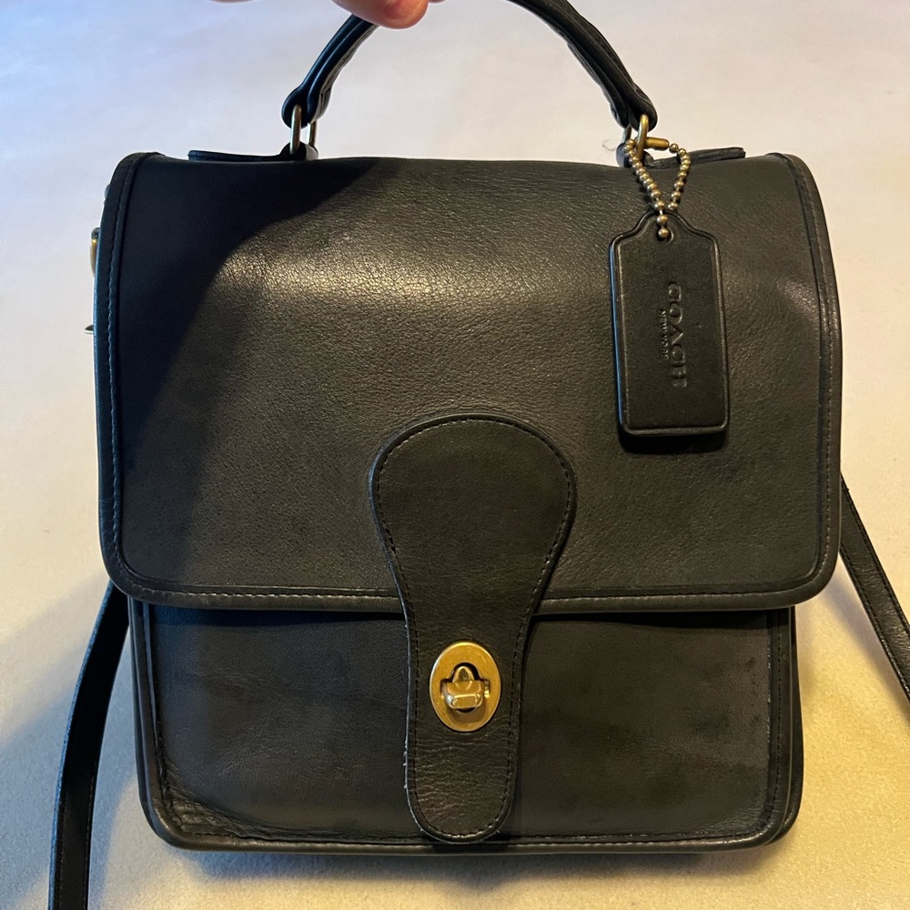 Coach Vintage Black Leather Station Bag 242 circa 1990-1993
